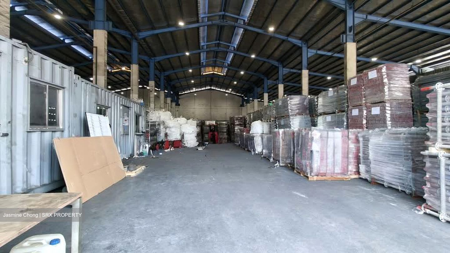 Gul Circle (D22), Warehouse #574071771